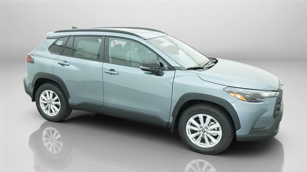 New 2026 Toyota Corolla Cross LE w/ Moonroof Package FWD image 6