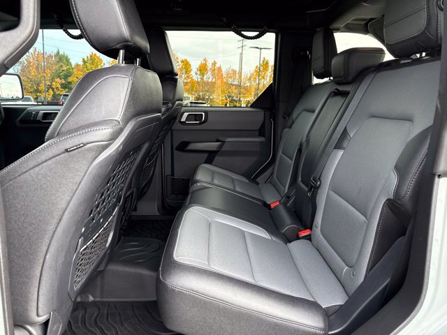Used 2024 Ford Bronco Everglades AWD/4WD image 16