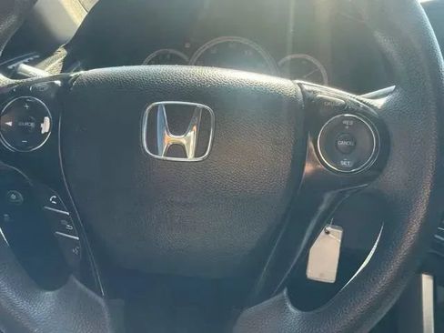 Used 2016 Honda Accord LX image 21