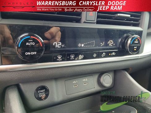 Used 2024 Nissan Rogue SV AWD/4WD image 22