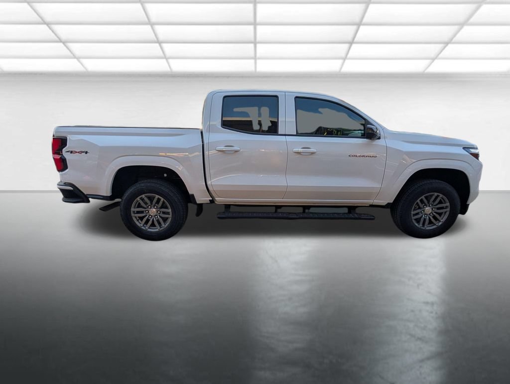New 2026 Chevrolet Colorado LT w/ LT Convenience Package AWD/4WD image 31