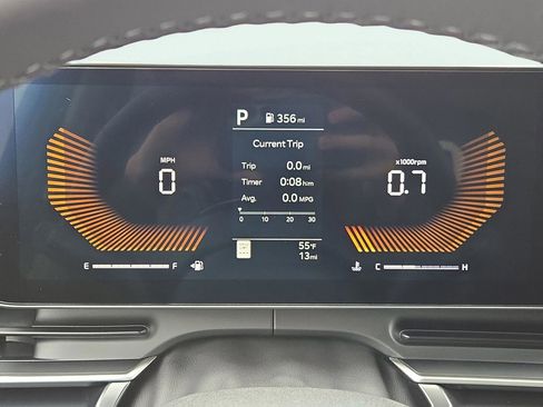 New 2026 Kia Carnival image 32