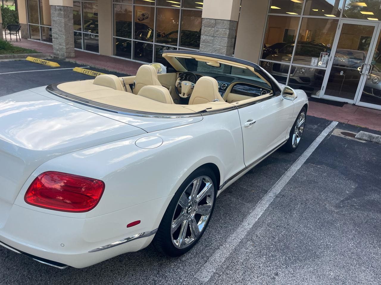 Used 2012 Bentley Continental GT AWD/4WD image 16