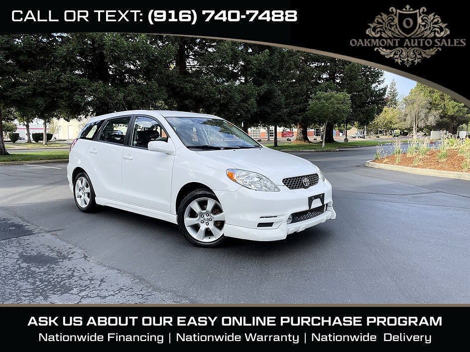 Used 2004 Toyota Matrix XR w/ Extra Value Pkg 1 FWD image 1