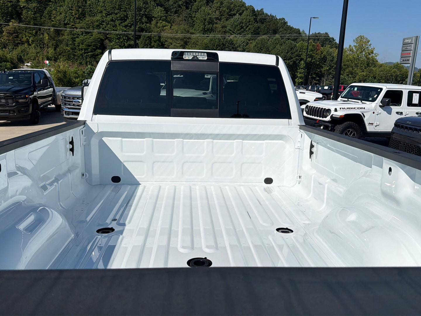 Used 2025 RAM 3500 Tradesman AWD/4WD image 28