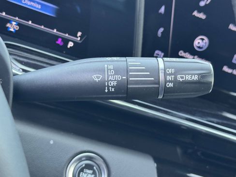 Used 2023 Cadillac Escalade ESV Sport w/ Touring Package AWD/4WD image 23