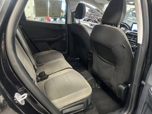Used 2022 Ford Escape SE w/ SE Sport Appearance Package AWD/4WD image 24