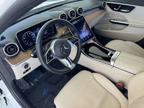 Used 2024 Mercedes-Benz C 300 Sedan image 15