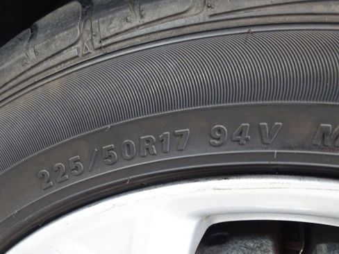 Used 2012 Ford Fusion SE image 36