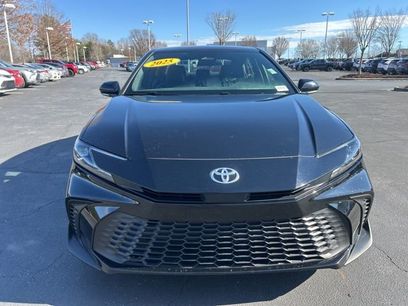 Used 2025 Toyota Camry SE