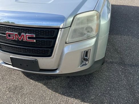 Used 2013 GMC Terrain SLT FWD image 4