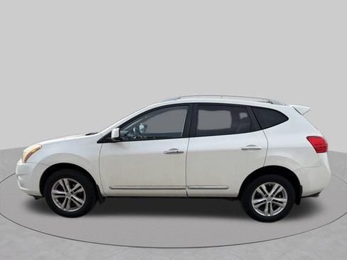 Used 2013 Nissan Rogue SV w/ Premium Pkg FWD image 3