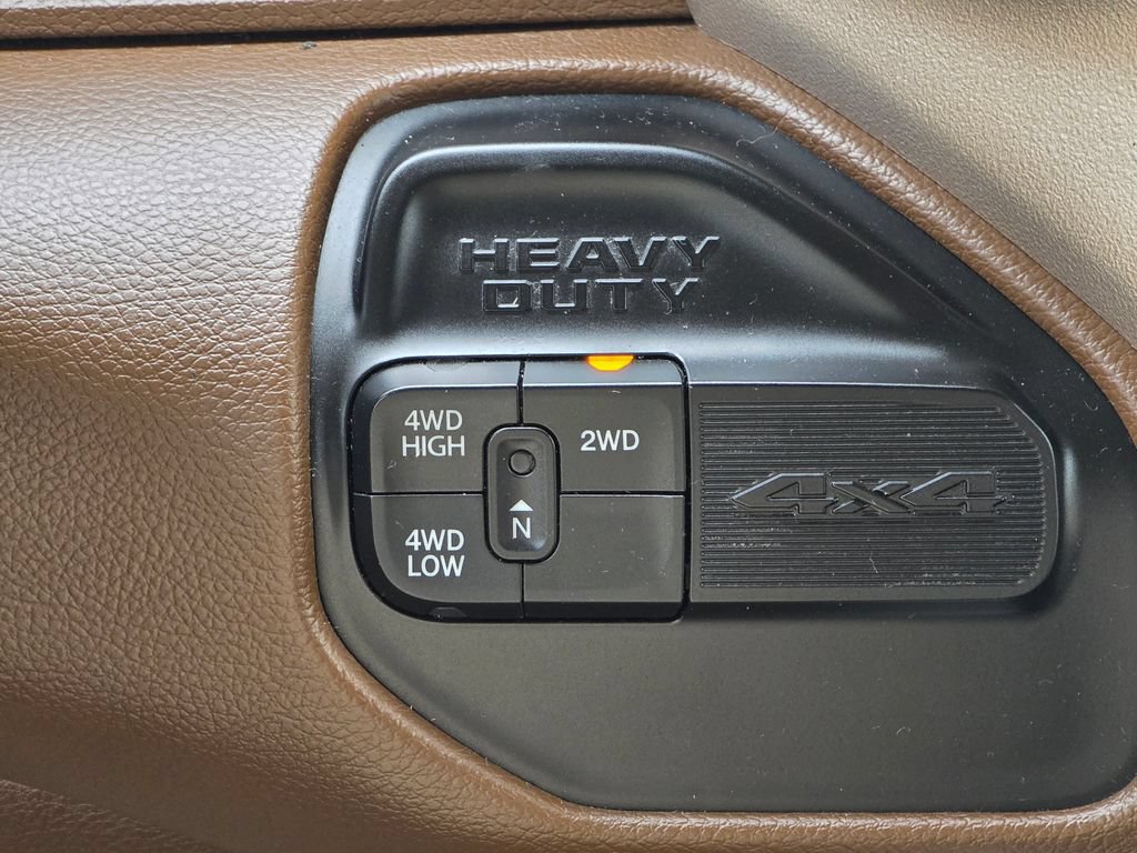 Used 2022 RAM 2500 Laramie AWD/4WD image 16