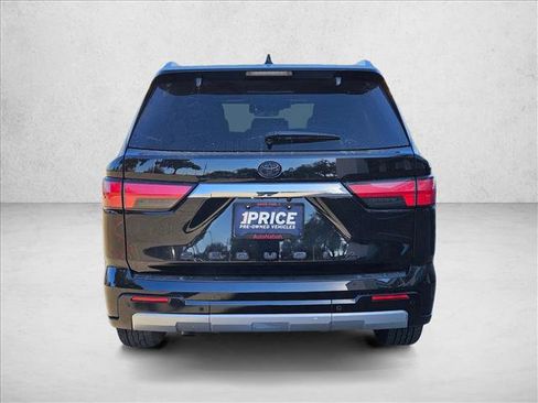 Used 2024 Toyota Sequoia Limited image 6