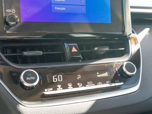 Certified 2024 Toyota Corolla LE FWD image 30
