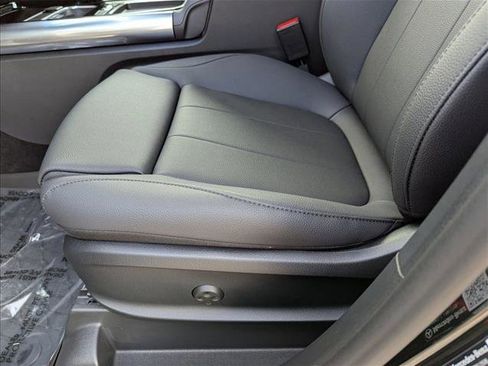 New 2026 Mercedes-Benz GLA 250 image 4