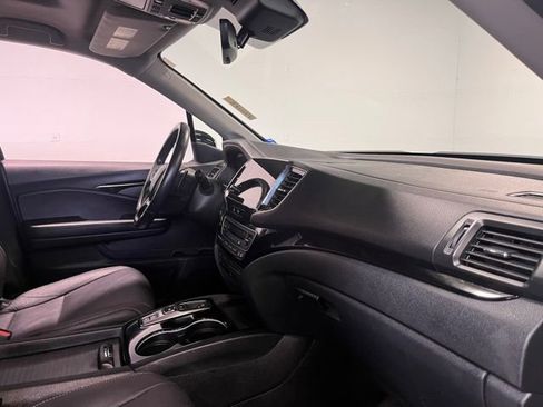 Used 2021 Honda Pilot Elite image 11