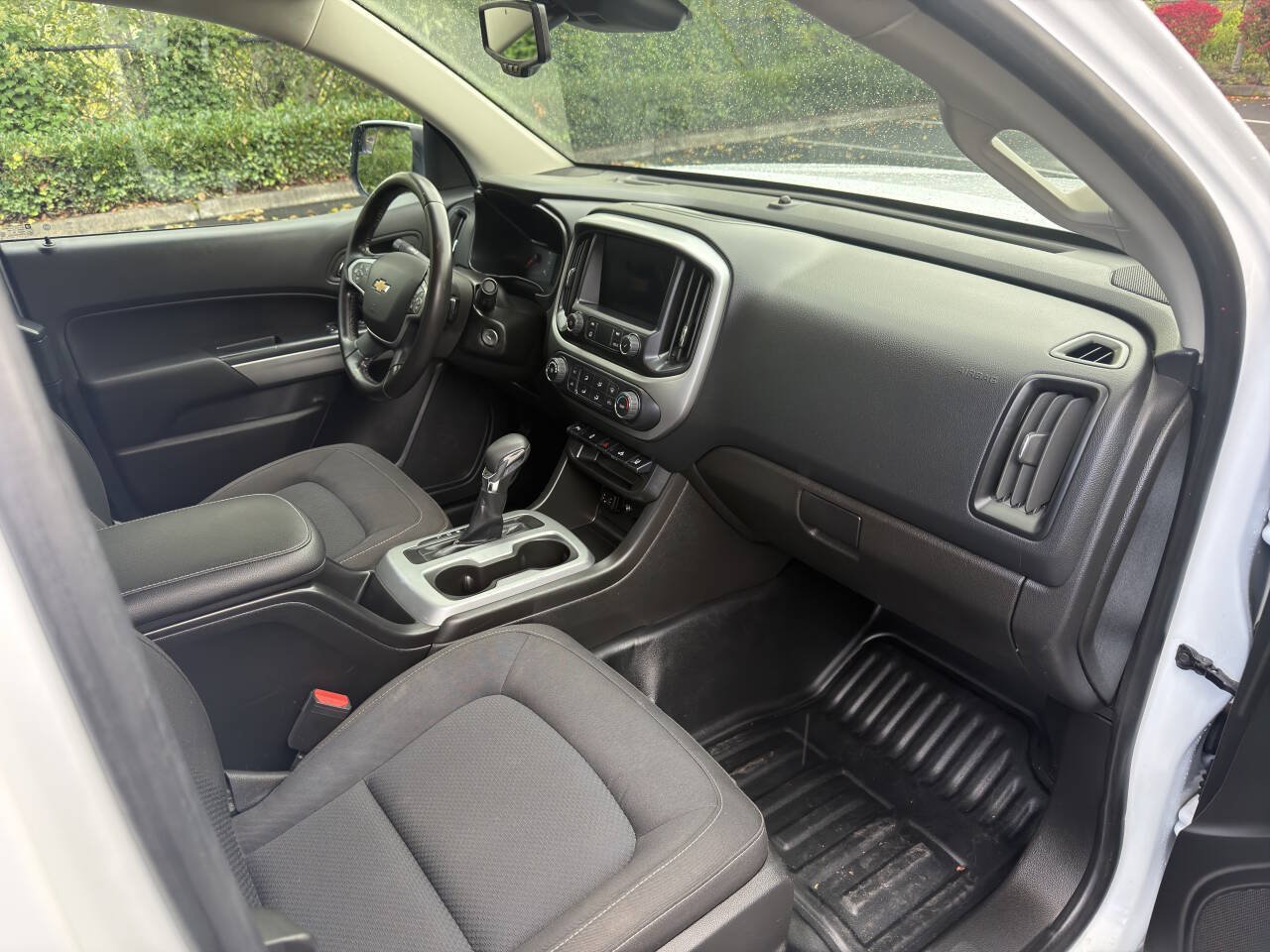 Used 2022 Chevrolet Colorado LT w/ Fleet Safety Package AWD/4WD image 14
