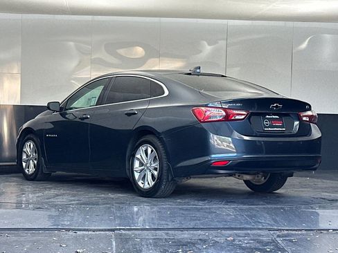 Used 2019 Chevrolet Malibu Hybrid w/ Leather Package image 5
