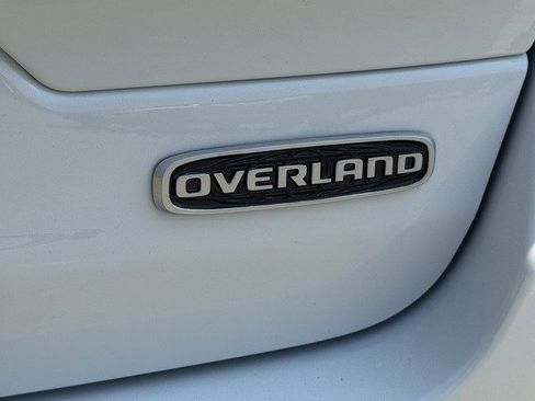 New 2025 Jeep Grand Cherokee Overland w/ Luxury Tech Group IV image 38