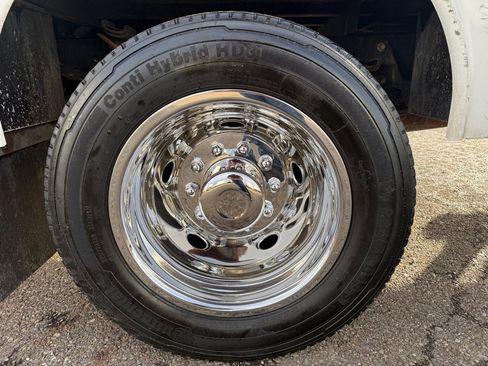 Used 2021 Ford F450 XL w/ Power Equipment Group image 21