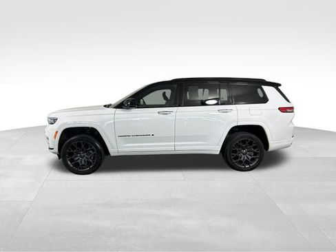 Used 2024 Jeep Grand Cherokee L Summit AWD/4WD image 2
