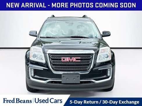 Used 2017 GMC Terrain SLE w/ Convenience Package AWD/4WD image 2