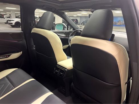 Used 2023 Lexus NX 350 AWD image 22