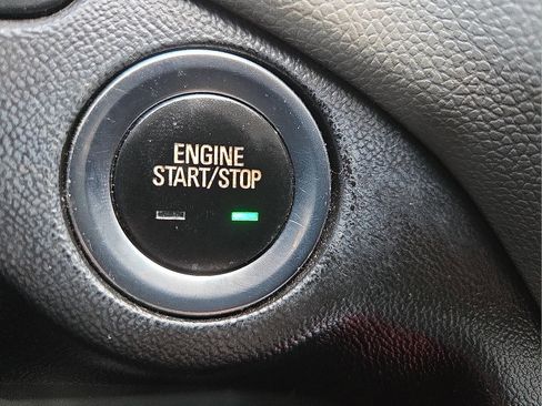 Certified 2020 Chevrolet Equinox LT AWD/4WD image 20