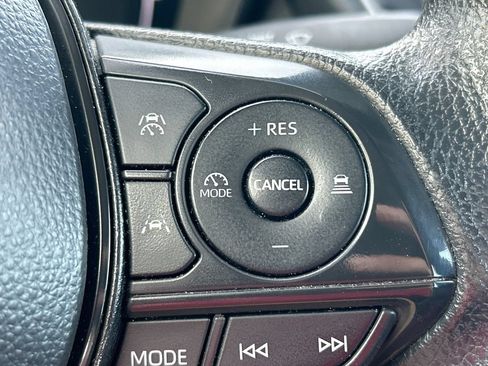 Used 2026 Toyota Corolla LE FWD image 17
