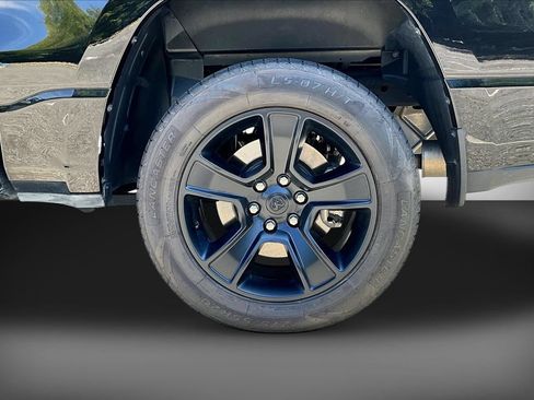 Used 2023 RAM 1500 Big Horn RWD image 35