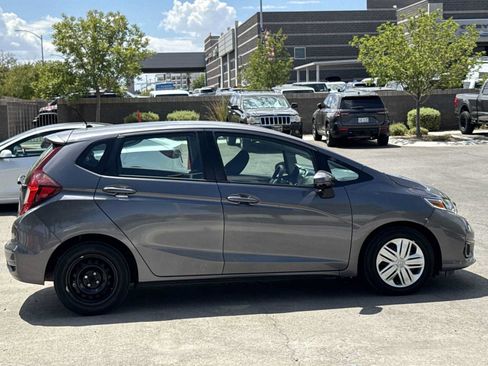 Used 2019 Honda Fit LX image 9