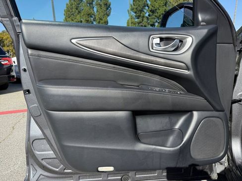 Used 2019 INFINITI QX60 Pure image 11