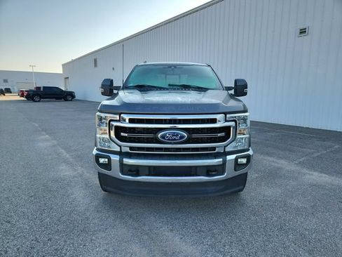 Used 2022 Ford F250 Lariat w/ Lariat Ultimate Package AWD/4WD image 3