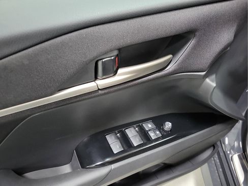 Certified 2025 Toyota Camry LE image 7