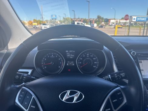 Used 2016 Hyundai Elantra GT w/ Option Group 03 image 33