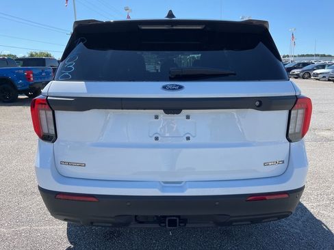 New 2025 Ford Explorer 4WD Police Interceptor image 6