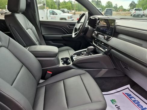 New 2026 Chevrolet Colorado Trail Boss AWD/4WD image 38