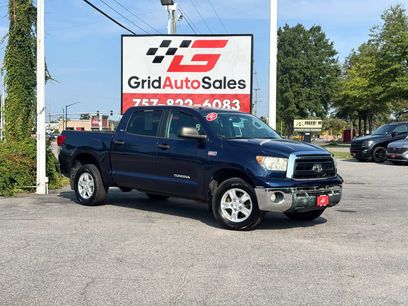 Used 2012 Toyota Tundra 4x4 CrewMax w/ SR5 Pkg