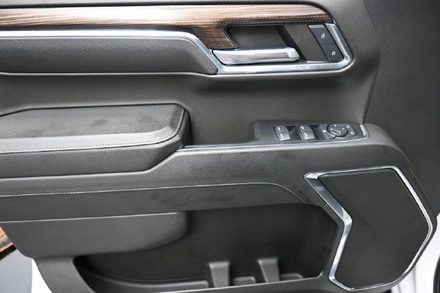 Used 2024 Chevrolet Silverado 1500 RST AWD/4WD image 13