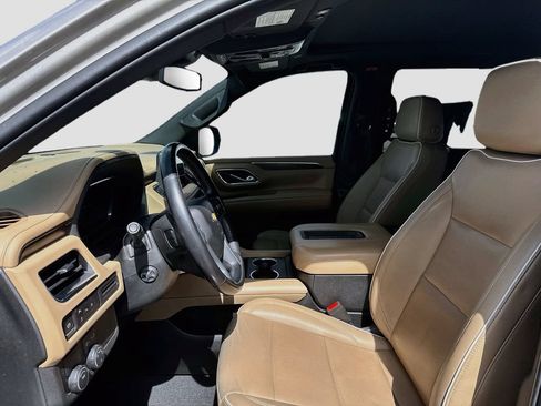 Used 2023 Chevrolet Tahoe Premier RWD image 11