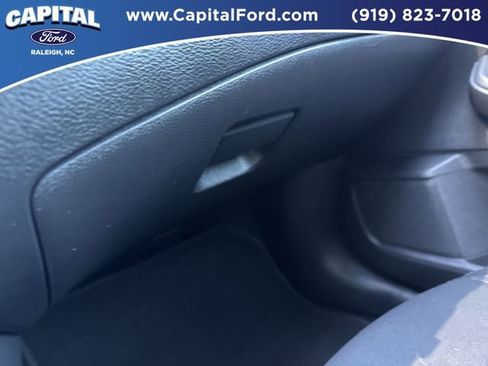 Used 2025 Nissan Sentra SV FWD image 27