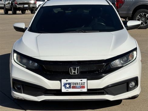 Used 2019 Honda Civic Sport image 8