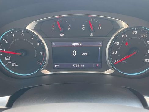 Certified 2020 Chevrolet Traverse LT FWD image 23