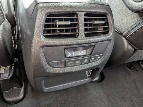 Used 2022 Honda Pilot Special Edition image 19