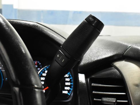 Used 2020 GMC Yukon Denali image 17