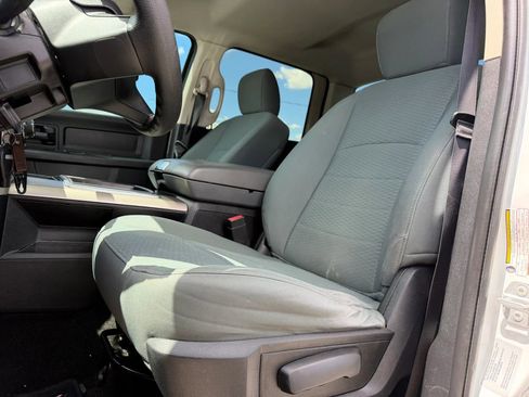 Used 2015 RAM 2500 Tradesman w/ Popular Equipment Group image 10