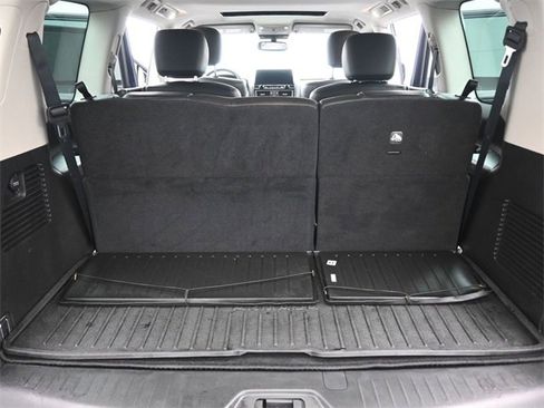 Certified 2023 Nissan Armada SL w/ Captain's Chairs Package image 27