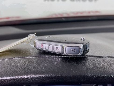 Used 2024 Kia Forte LXS FWD image 12