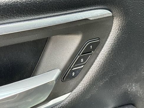 Used 2020 RAM 1500 Laramie AWD/4WD image 21